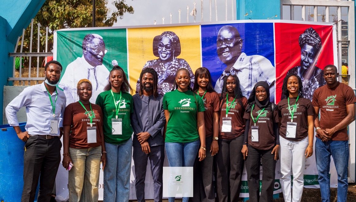 The EdenBrooke volunteer team at the Mokola outreach